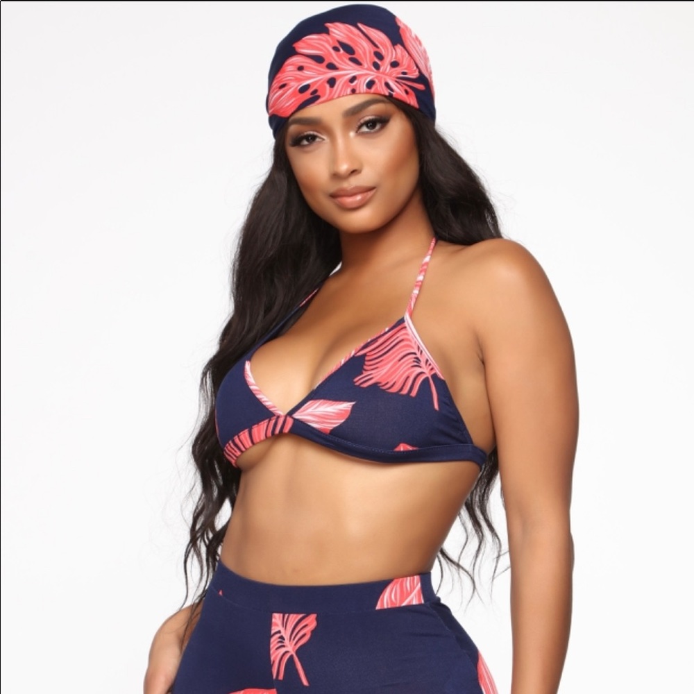 Fashion Nova 3 Piece Set - Navy Blue/Pink